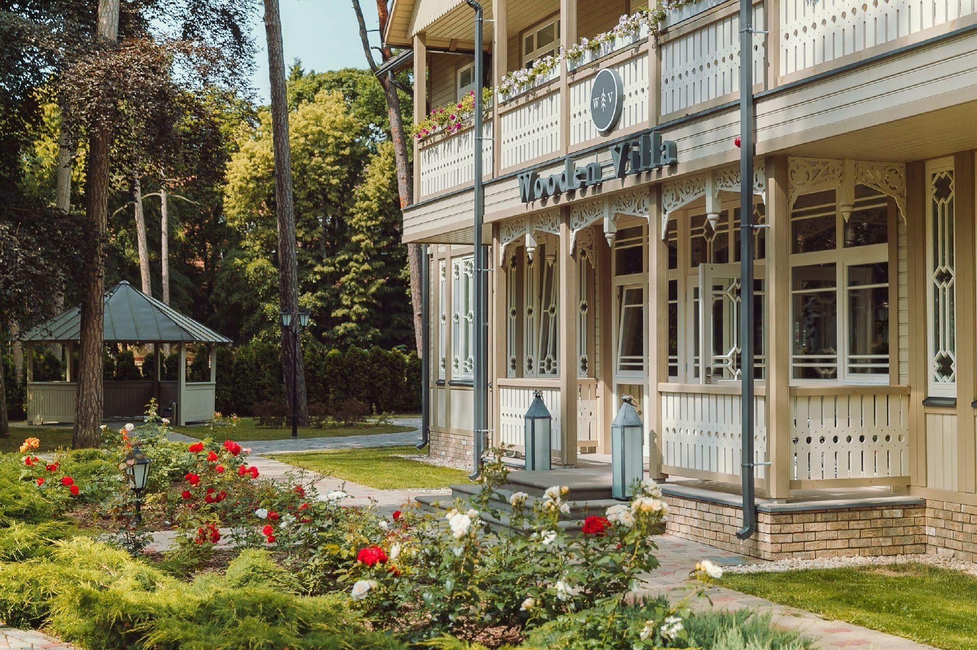 Wooden Villa Apartments Jūrkalne Exterior foto